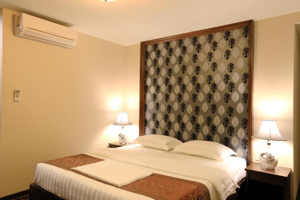 Katesiree House Hotel Pattaya Bilik gambar