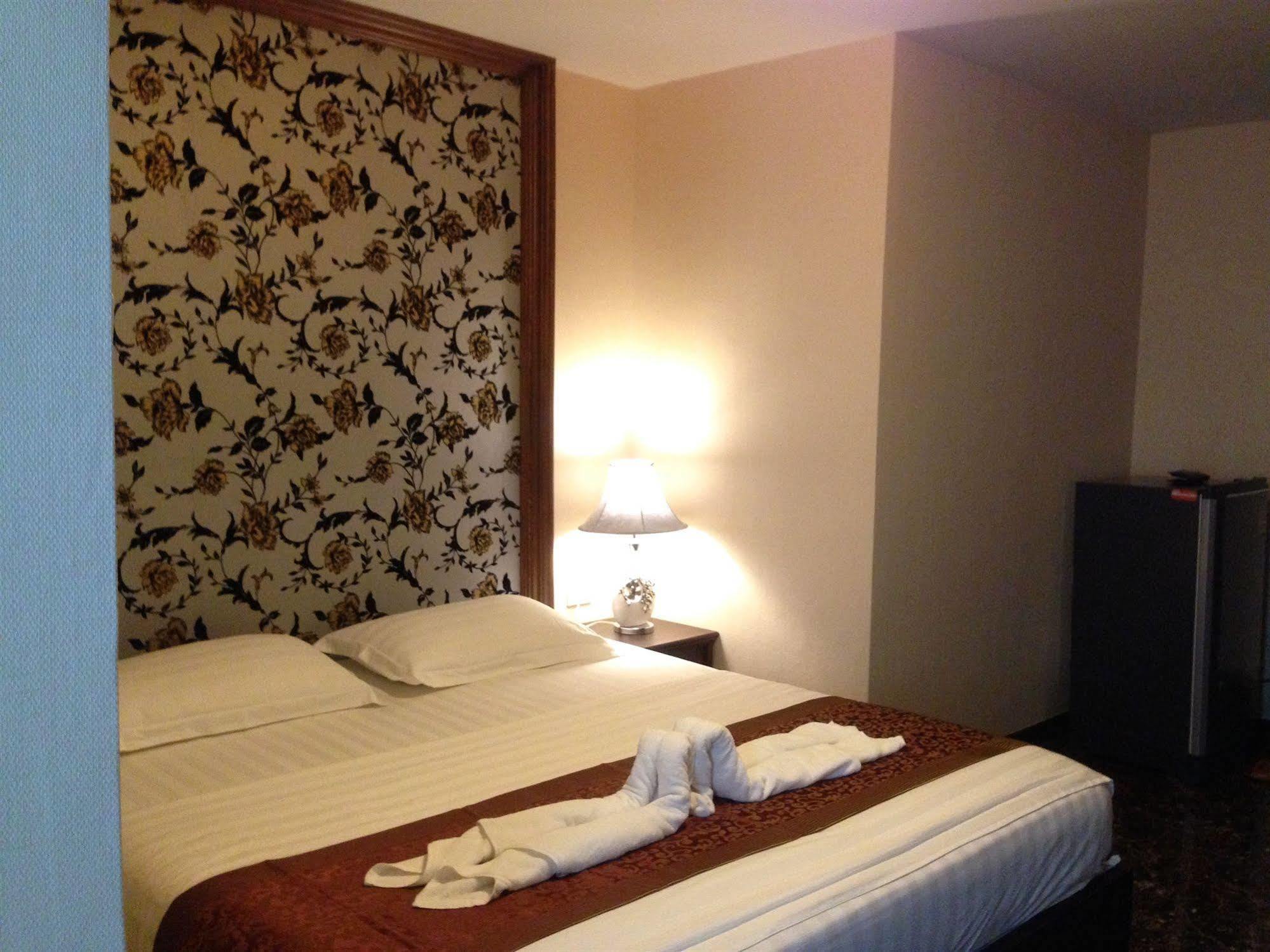 Katesiree House Hotel Pattaya Luaran gambar