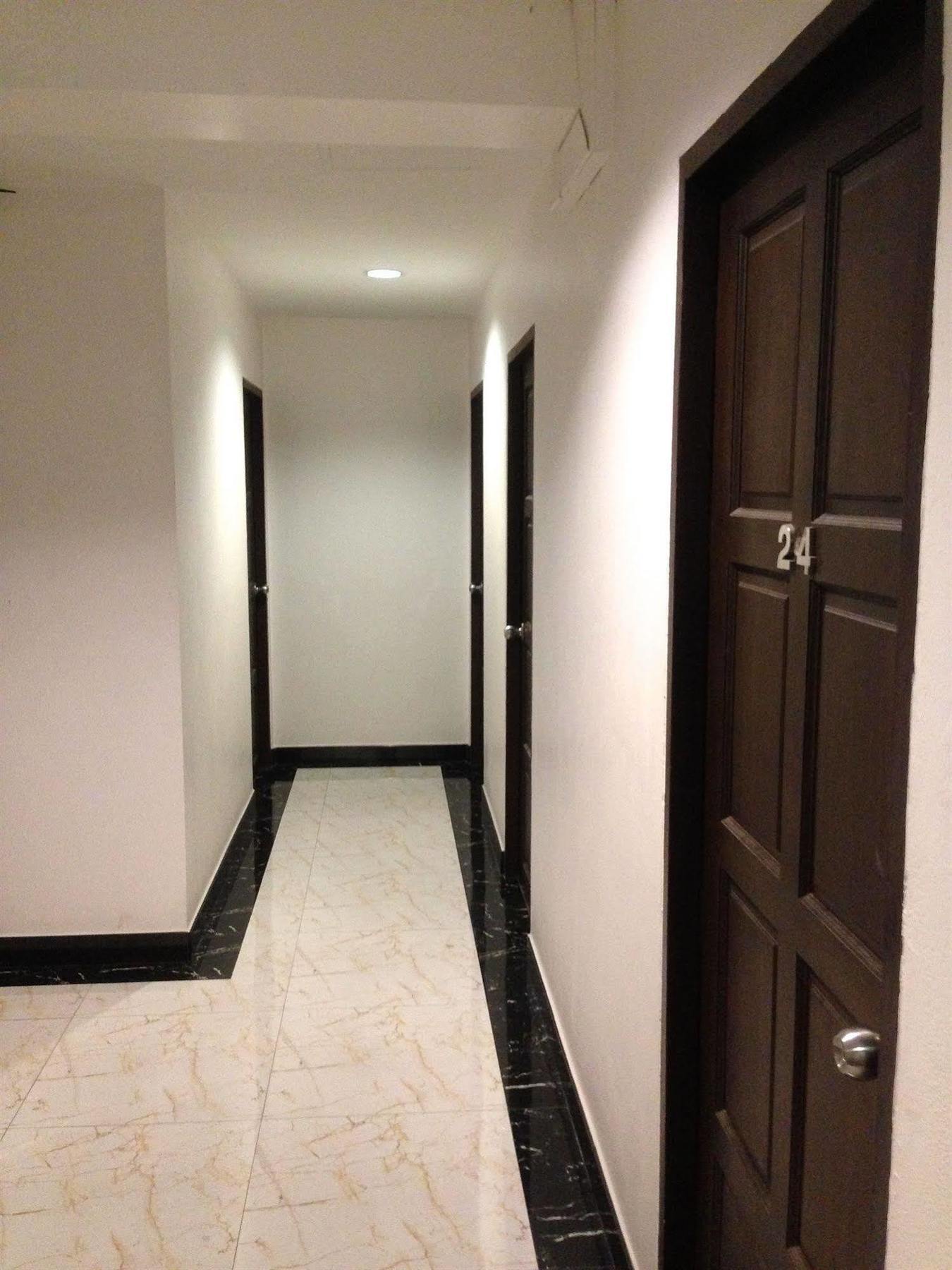 Katesiree House Hotel Pattaya Luaran gambar